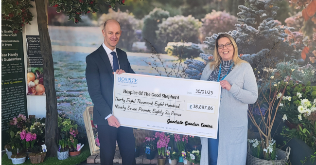 Gordale Cheque Presentation (1)